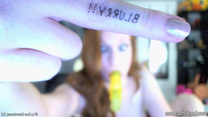 15P Lucy Ohara lets you pick the dildo that she with fucks herself with