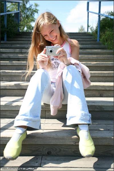 12P MPL Studios Presents Masha in "Meadow Brook"