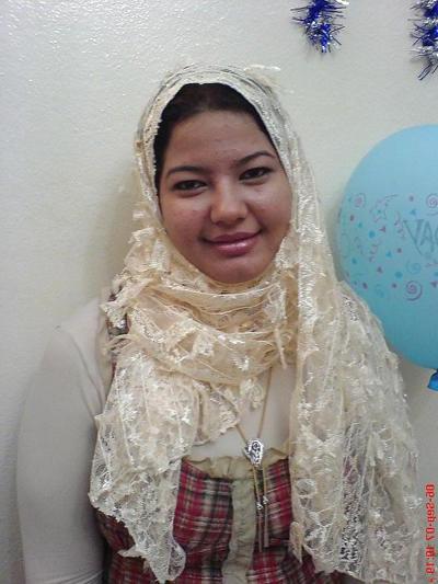 11P Chubby arab beauty