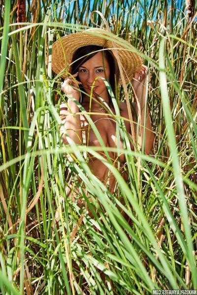 15P Pictures of teen chick Nikki dressed as a hot farmer