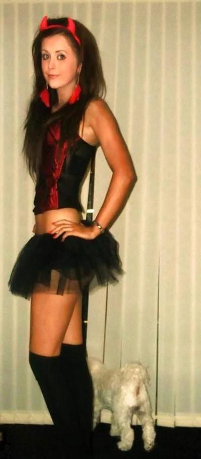 25P Halloween Sluts From,SmutDates