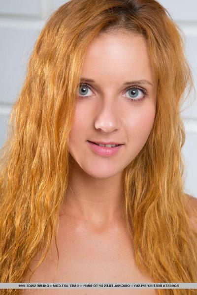 18P Redhead teen Roberta Berti offers you her tight nude body