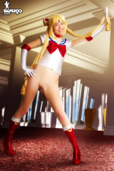 12P Cosplay-Girl Stacy kämpft im Mondlicht gegen das Böse