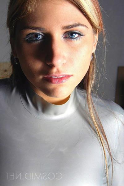 16P Cosmid's Tara in a silver latex top