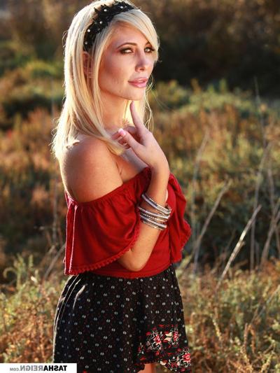 15P Blonde babe Tasha Reign teases with her panties outside