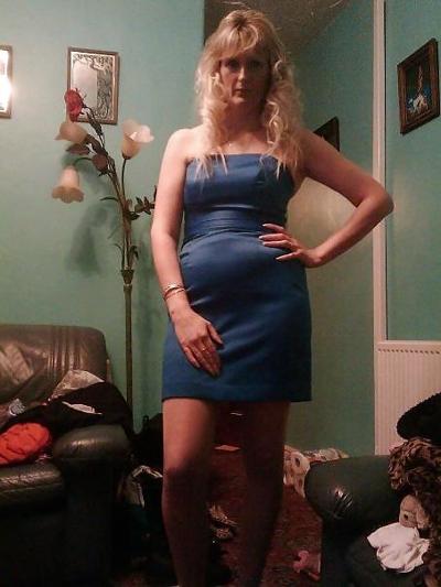 25P Housewife sluts