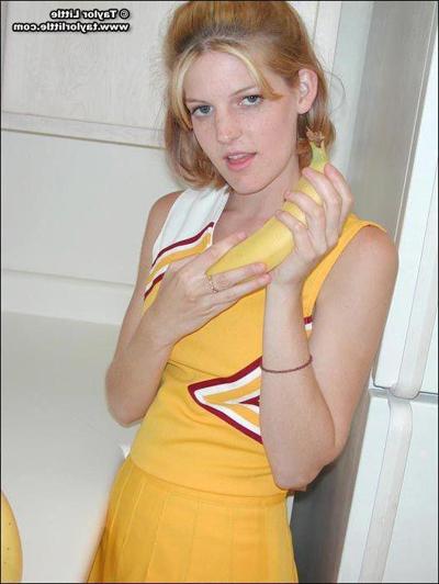 20P Pictures of Taylor Little and XXX Raimi making out