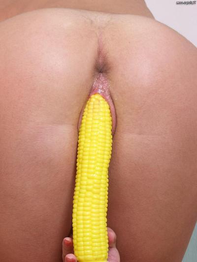 15P Cute young Jedda toying her pussy