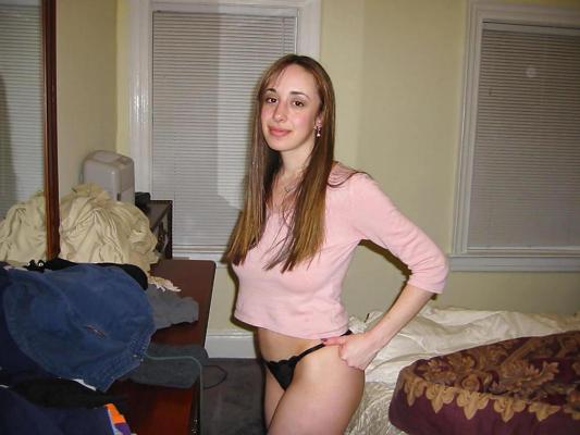 24P BIG BUSTY AMATEUR SIBEL
