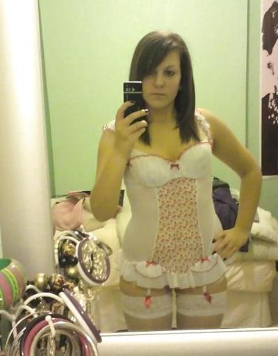 14P Selfshot british teen girl sexy bexxi
