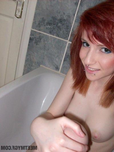 16P Pictures of a hot redhead teen gf getting all wet
