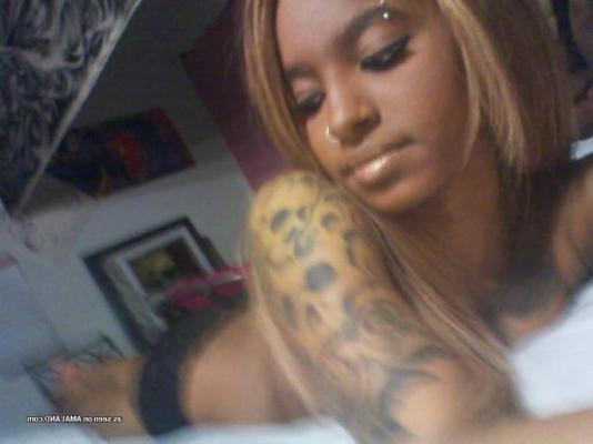 14P Hot pic compilation of a kinky tattooed teen selfshooting