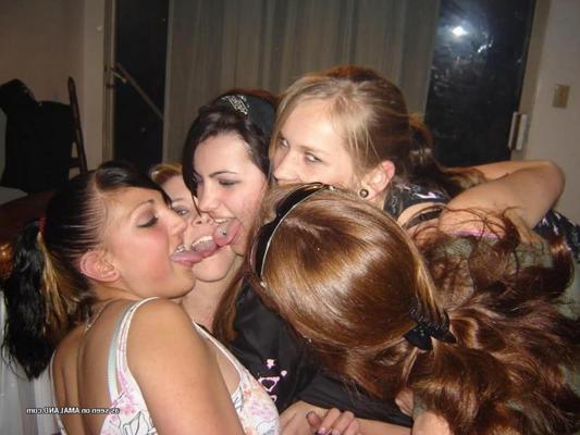 14P Naughty amateur lesbians in kinky kissing spree