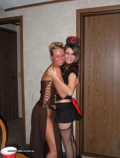 15P Pictures of lesbian girlfriends getting wild