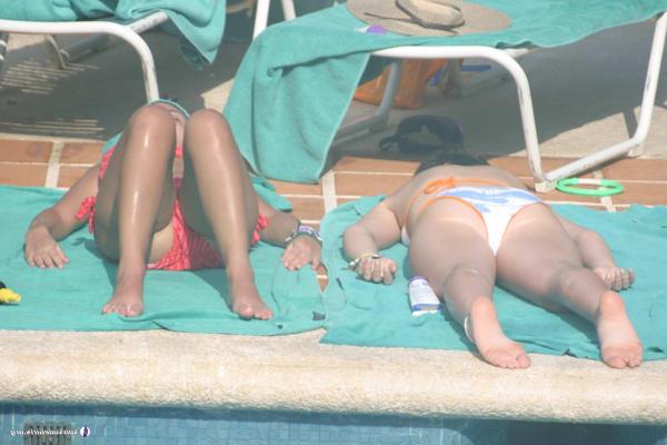 20P Pictures of hot teen girls in biknis