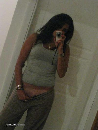 16P Photos of a group of nice random cuties showing off