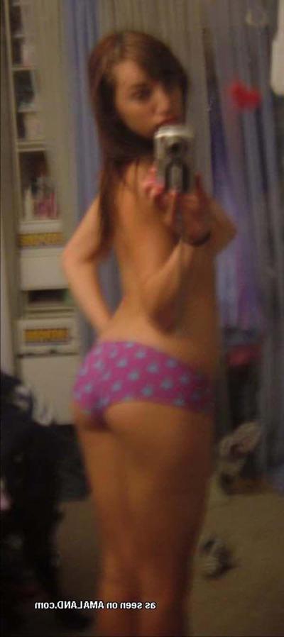 16P Pictures of adorable girlfriends taking pics of themselves