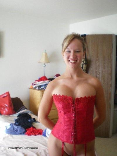 16P Pictures of hot and horny teens in front of the camera
