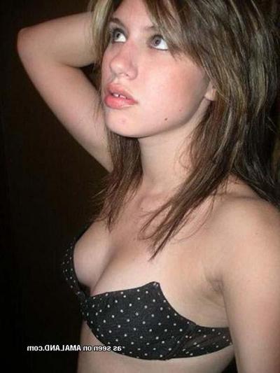 16P Hot compilation of sexy Drew's nice amateur selfpics