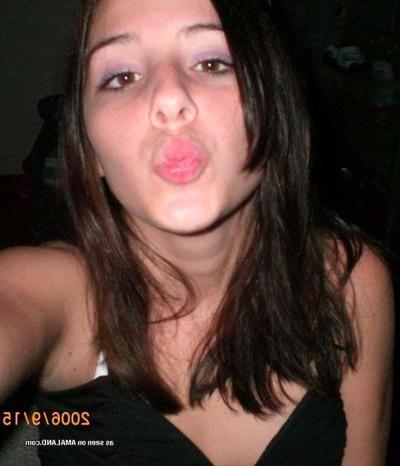 16P Pictures of sexy girlfriends taking pics of their hot bodies