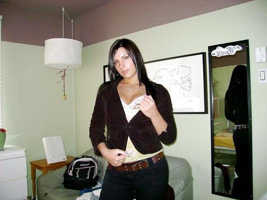 8P Nice brunette gets nude in private