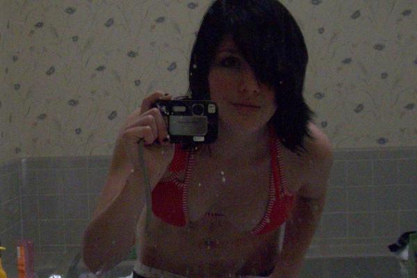 10P Naughty horny GF takes selfies in the bathroom