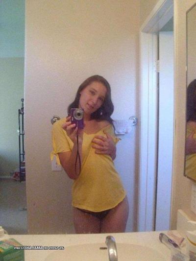 14P Colección de una novia autofoto mostrando sus pechos