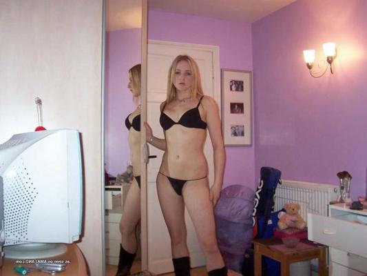 15P Picture selection of a hottie teen in her black underwear