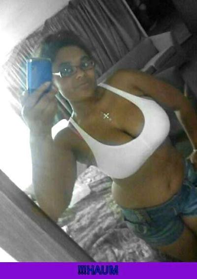 25P Ebony Busty Internet Amateur Young Set 4