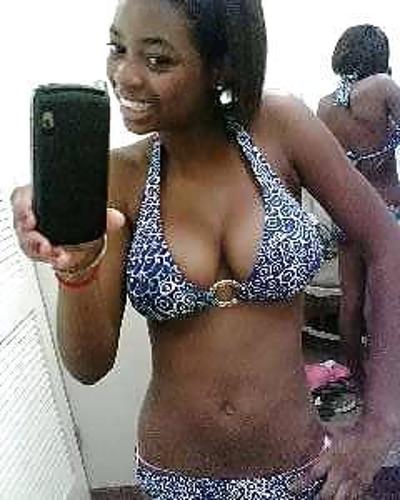 25P Ebony Busty Internet Amateur Young Set 7