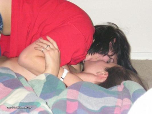 14P Pictures of lesbian amateur girlfriends going at it on camera