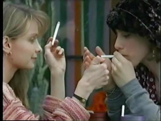 25P Calisia Flockhart Süßes rauchendes Babe