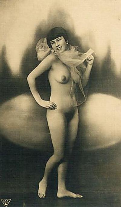 25P Old French postcards 16