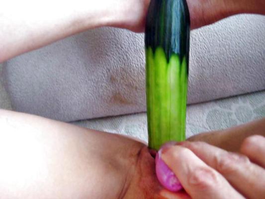 16P My wife with sex toys