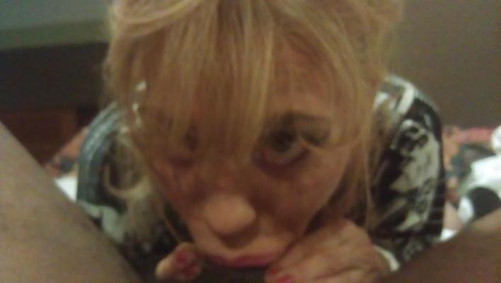 4P Deepthroat gagging