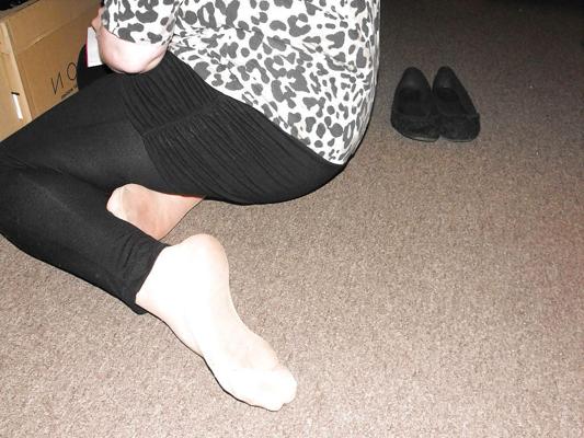 9P Sehr abgenutzte hellbraune Strumpfhose