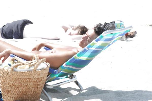 25P I want more Beach Boobs