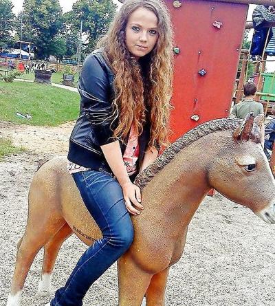 25P Beautys in jeans 4 - no porn