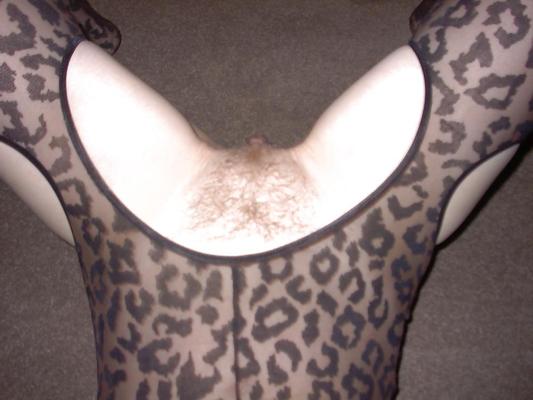 9P Fisting et gros plans d'une superbe mature britannique