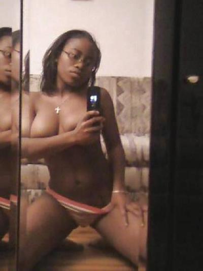 25P LOVE WOMEN WITH GLASSES