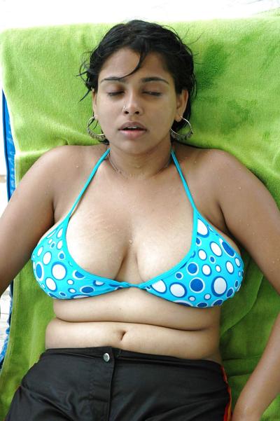 8P Non nude big tit indian in bikini