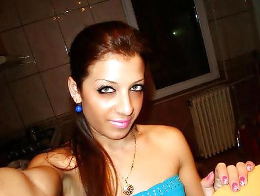 25P ROMANIAN TEEN SLUTS 2