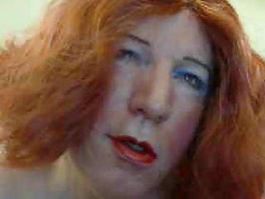 3P Dressed, webcam snaps,nipple play.