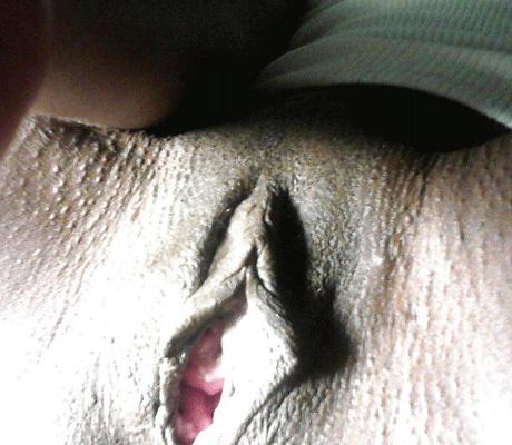 21P Gaping Black Pussy