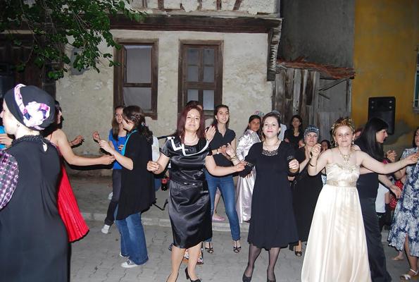 25P Married Turkish Female II...