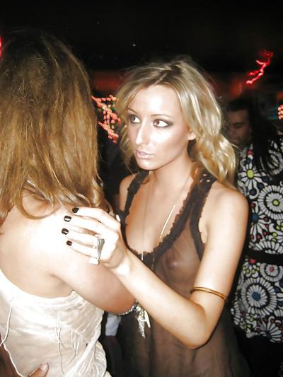 25P Small Tits Gr8 Nips 2