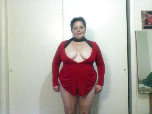 16P Partial strip tease