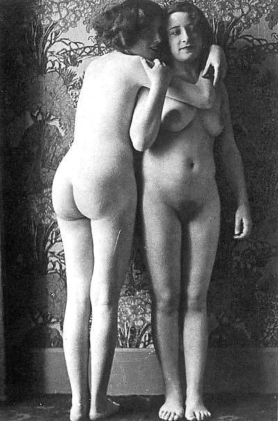 7P Vintage Erotic Photo Art 9 - Nude Model 6 Girlfriends