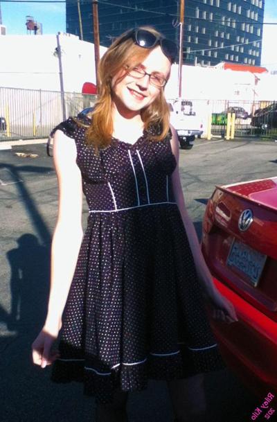10P Amateur candid shots of ts Sadie Hawkins from her cellphone