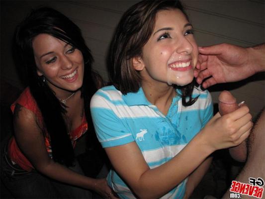 8P Horny chicks doing outdoor sex